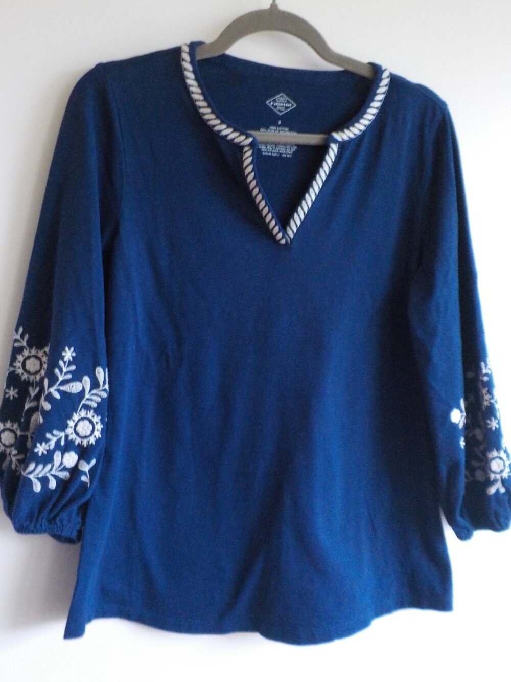 St. John's Bay Top - Small - Navy Blue COTTON Embroidery (2143)